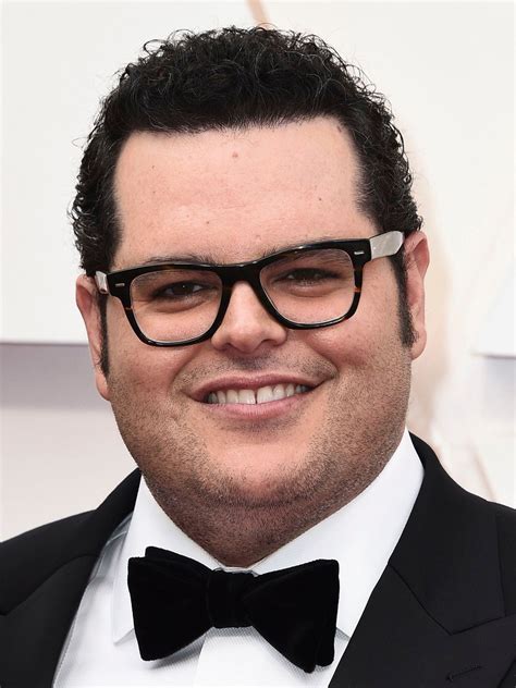 Josh gad - A talented actor-writer, Josh Gad charmed audiences on Broadway as well as on the big and small screens. Josh Gad turned his high school and college dramatic successes into a screen career, scoring supporting roles in the Rainn Wilson comedy "The Rocker" (2008) and the based-on-real-life drama "21" (2008), as well as a …